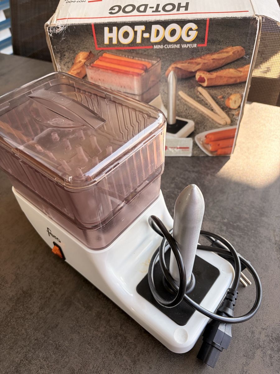 Fero Elettrodomestici da cucina: Machine à Hot-Dog Fero – Usato da Payerne venduto da chado1234 1