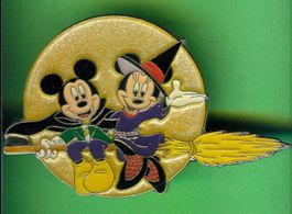 Disney   MICKEY & MINNI  Halloween