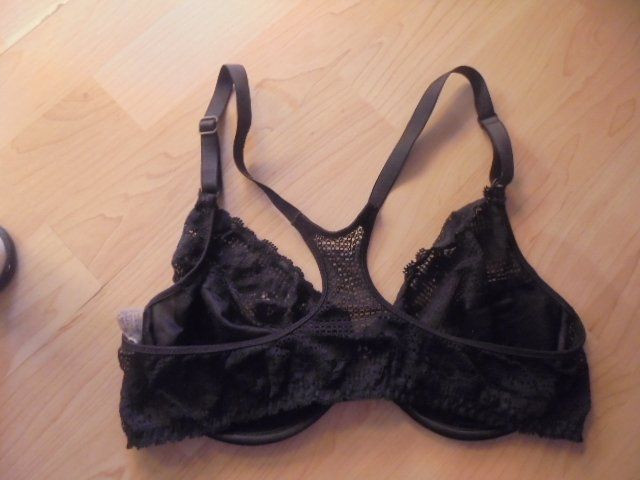 Altra biancheria intima: BH Gr. 36C/80C Vanity Fair Schwarz – Usato da Hinwil venduto da Glasperlen 1