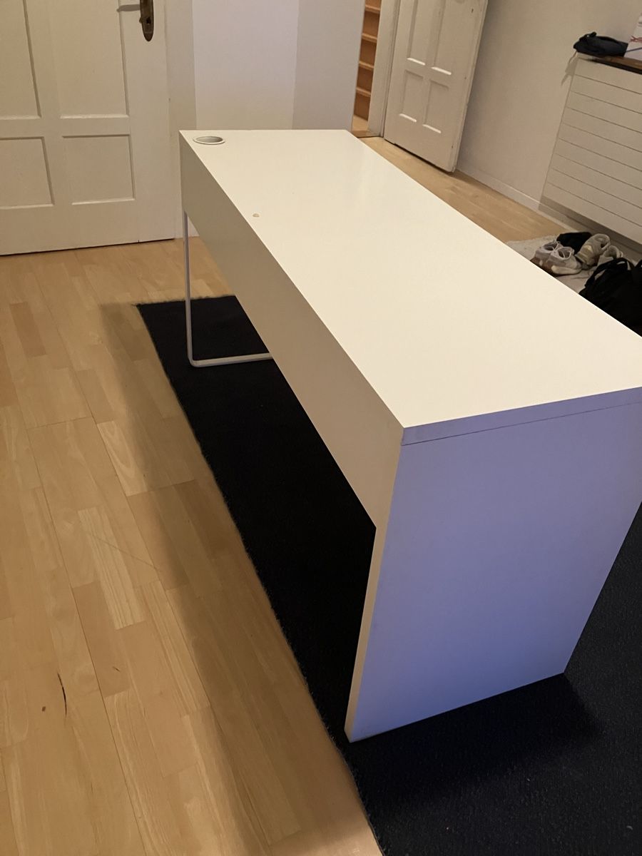 Ikea Scrivanie: Schreibtisch mit 2 Stühlen – Usato da Zürich venduto da koe_69wz 2