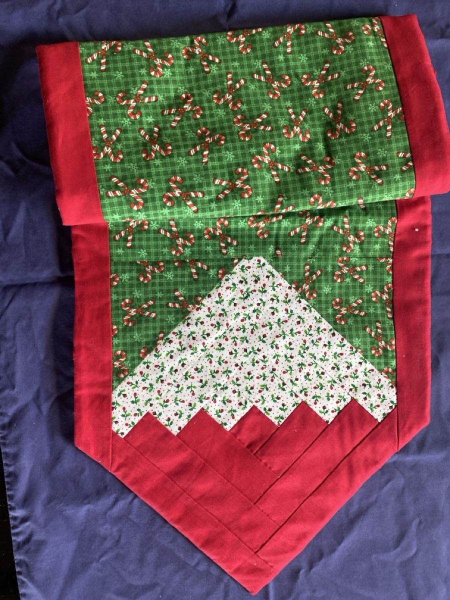 Alle Dekorationen: Festive Holiday Christmas Table Runner – Neu und originalverpackt aus Buttikon SZ von Maxwelltime 1