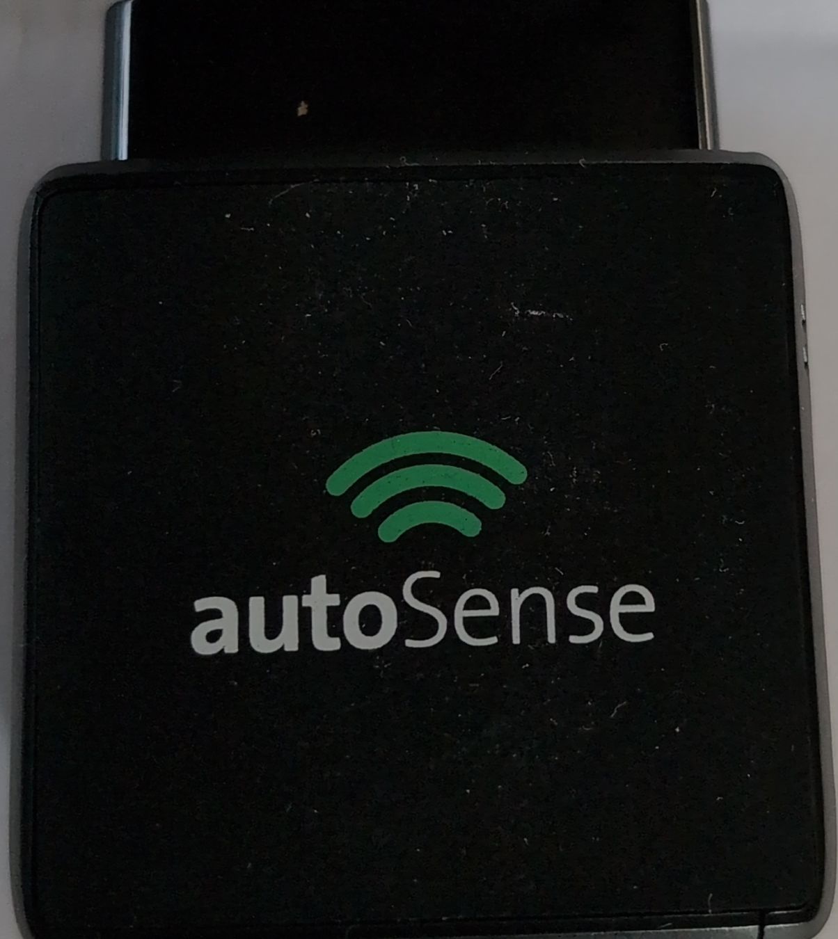 Accessori per altri veicoli: Adaptateur autoSense en parfait état - OBD2 – Usato da COTTENS VD venduto da Lunaebuyers
