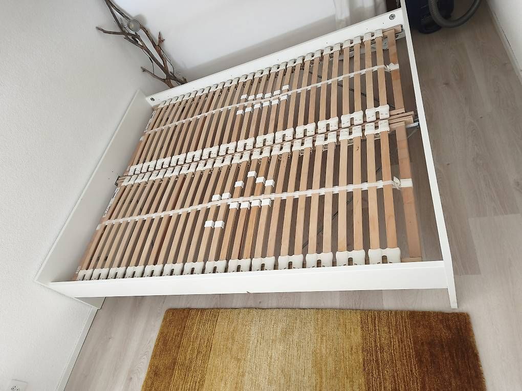 Betten: Bett 160x200 mit Lattenrost  – Gebraucht aus Rebstein von Dom-Grab_83 4
