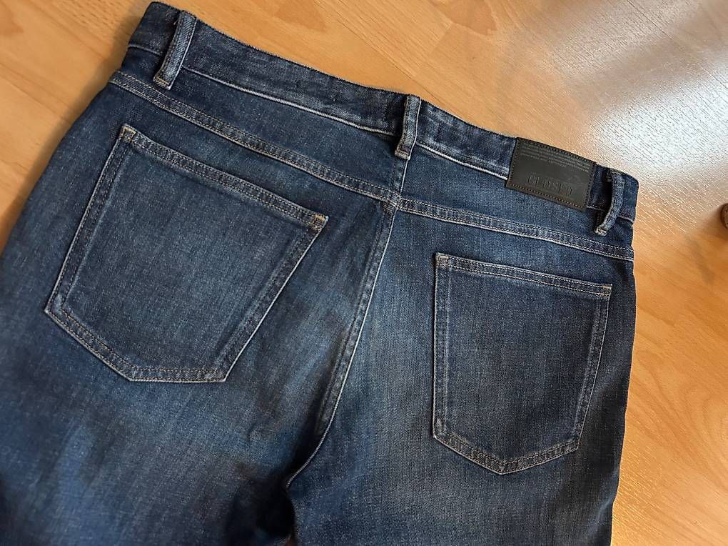 Closed Jeans: Jeans Closed  dunkelblau Grösse 33, Länge 32 – Usato da Niederglatt ZH venduto da Julia_4 4
