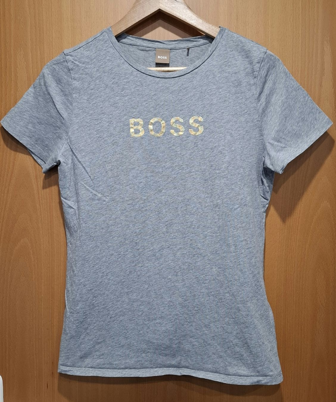 Hugo Boss T-shirt: Boss T- Shirt  Gr. M – Usato da Balzers venduto da mackfose 1