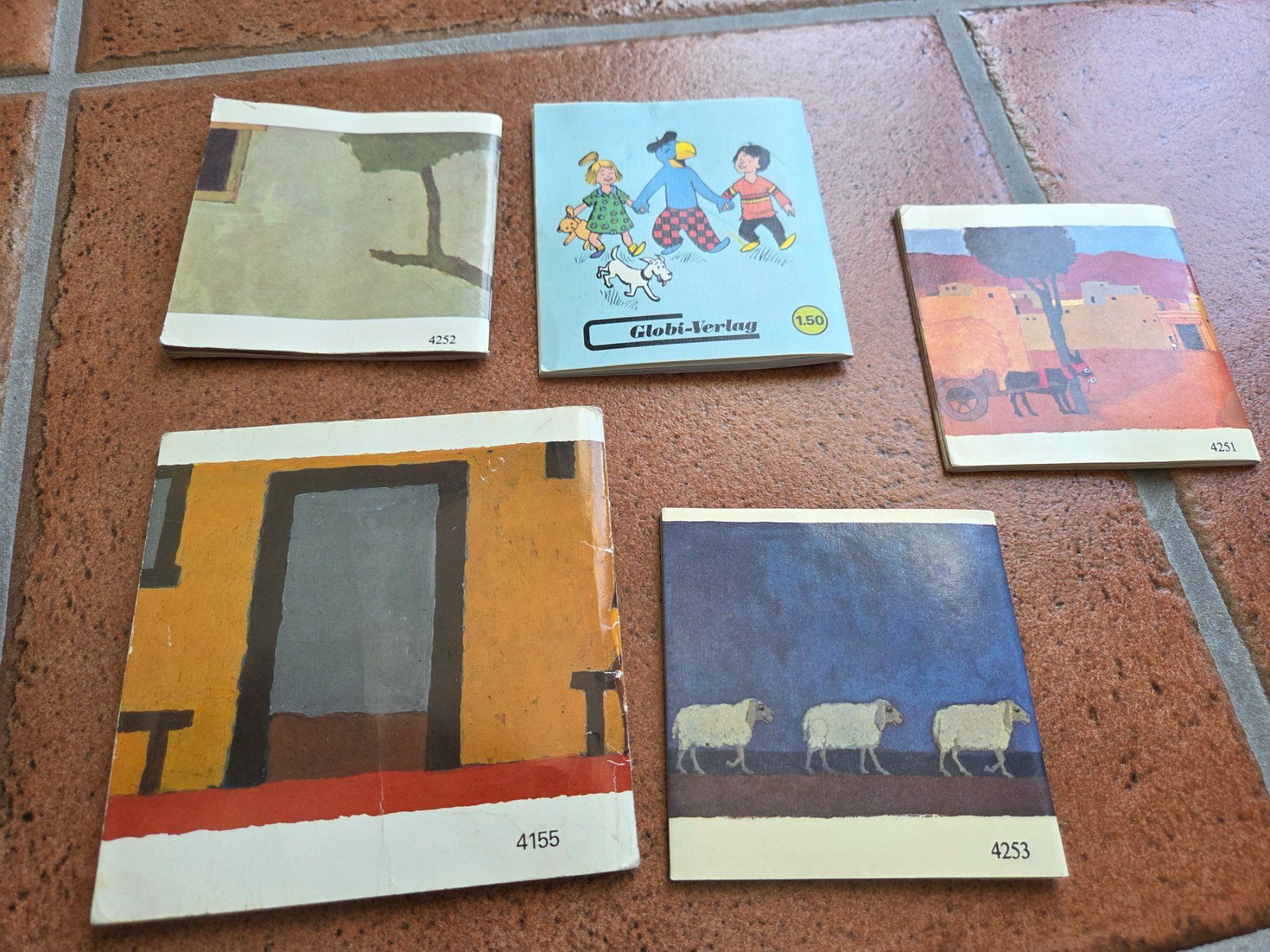 Libri: 4 biblische Kinderbüchlein und 1x Globi – Usato da Bergdietikon venduto da Tanne_10 1