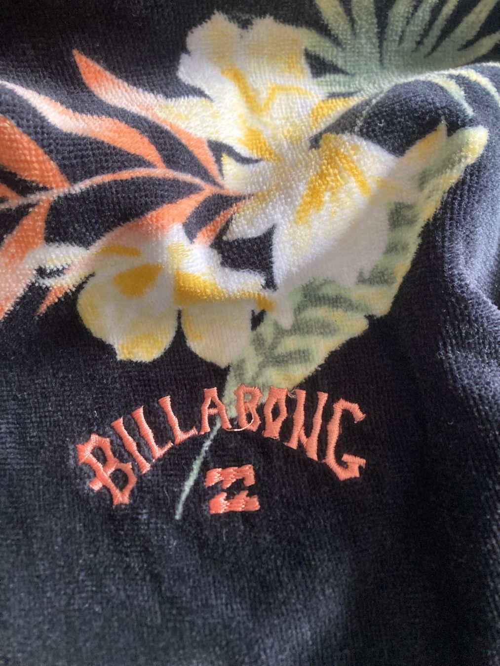 Peignoirs: Billabong Surf Poncho Damen Einheitsgrösse – D'occasion à Zürich par Frangipan23 2