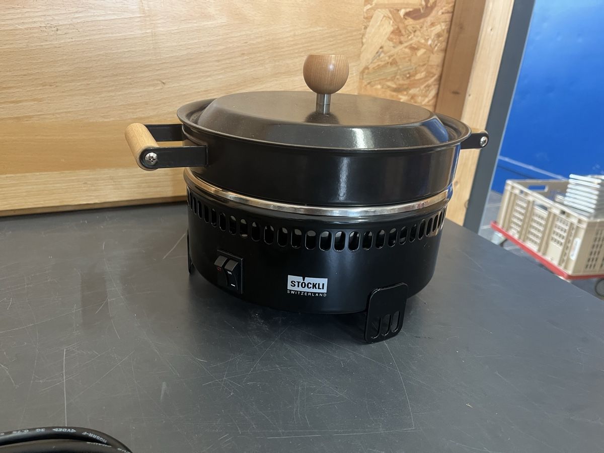 Stöckli Elettrodomestici da cucina: STÖCKLI Marroni Ofen Top – Usato da Dittingen venduto da Cervolino77