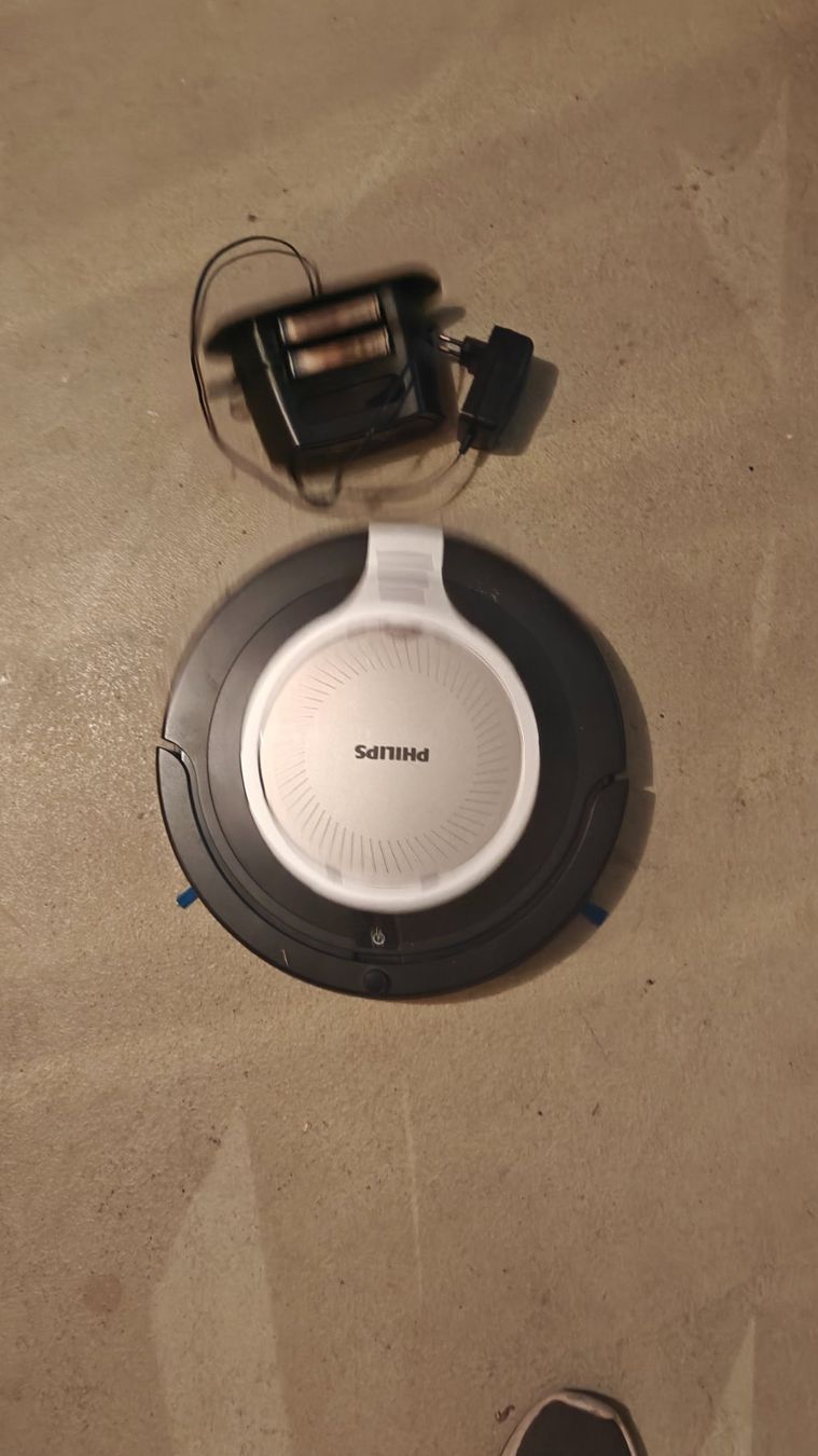 Philips Aspirateurs & Accessoires: Philips SmartPro Compact Saugroboter – D'occasion à Kaltbrunn par Boesi_1600 1