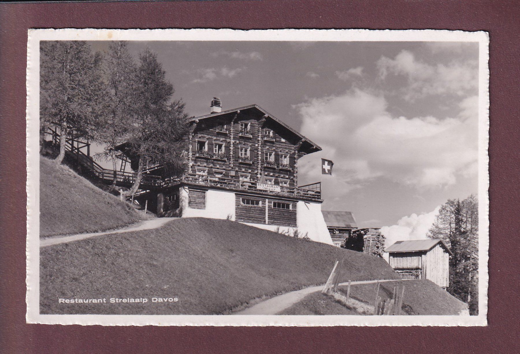 Cartoline postali: DAVOS - Restaurant Strelaalp - 1943 – Usato da Pully venduto da nicecards