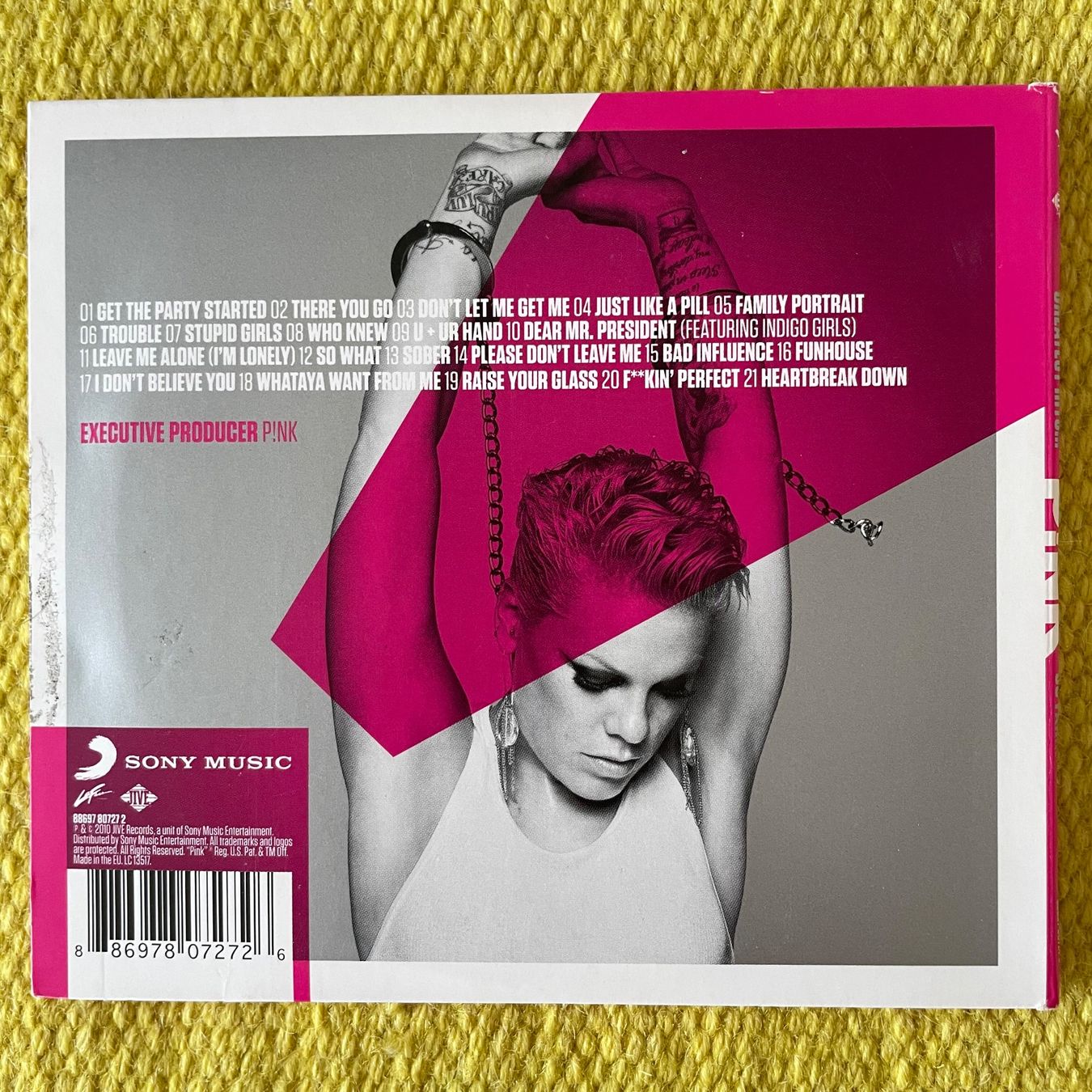 CD: PINK-GREATEST HITS SO FAIR!! (DIGIPACK) – Usato da Rorschacherberg venduto da CD-Roli 1