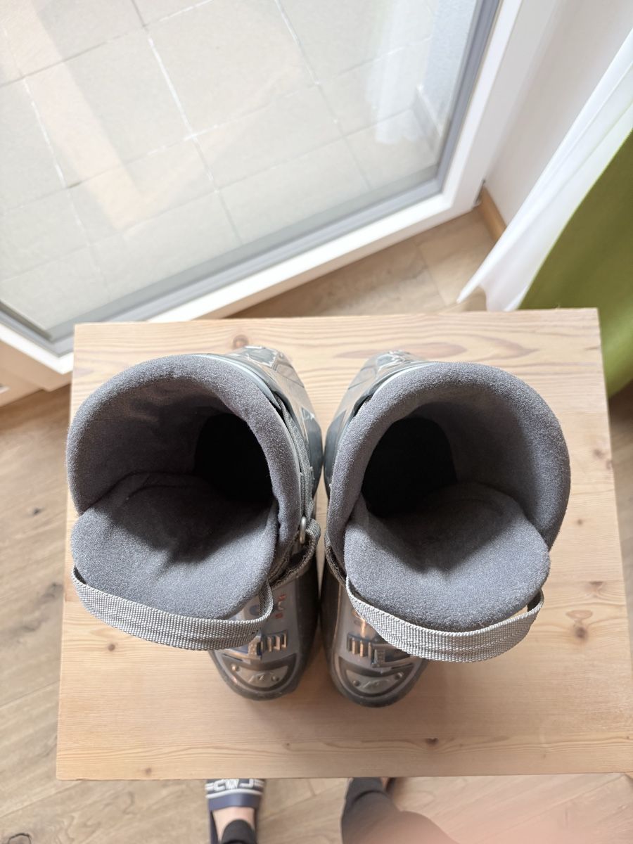 Scarpe da donna: Nordica Skischuhe – Usato da Rudolfstetten venduto da Sunne5 3