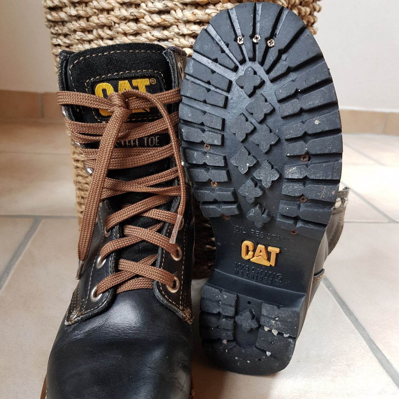 Caterpillar Scarpe da donna: Damenschuhe – Usato da Chur venduto da Turtlecrafts 1
