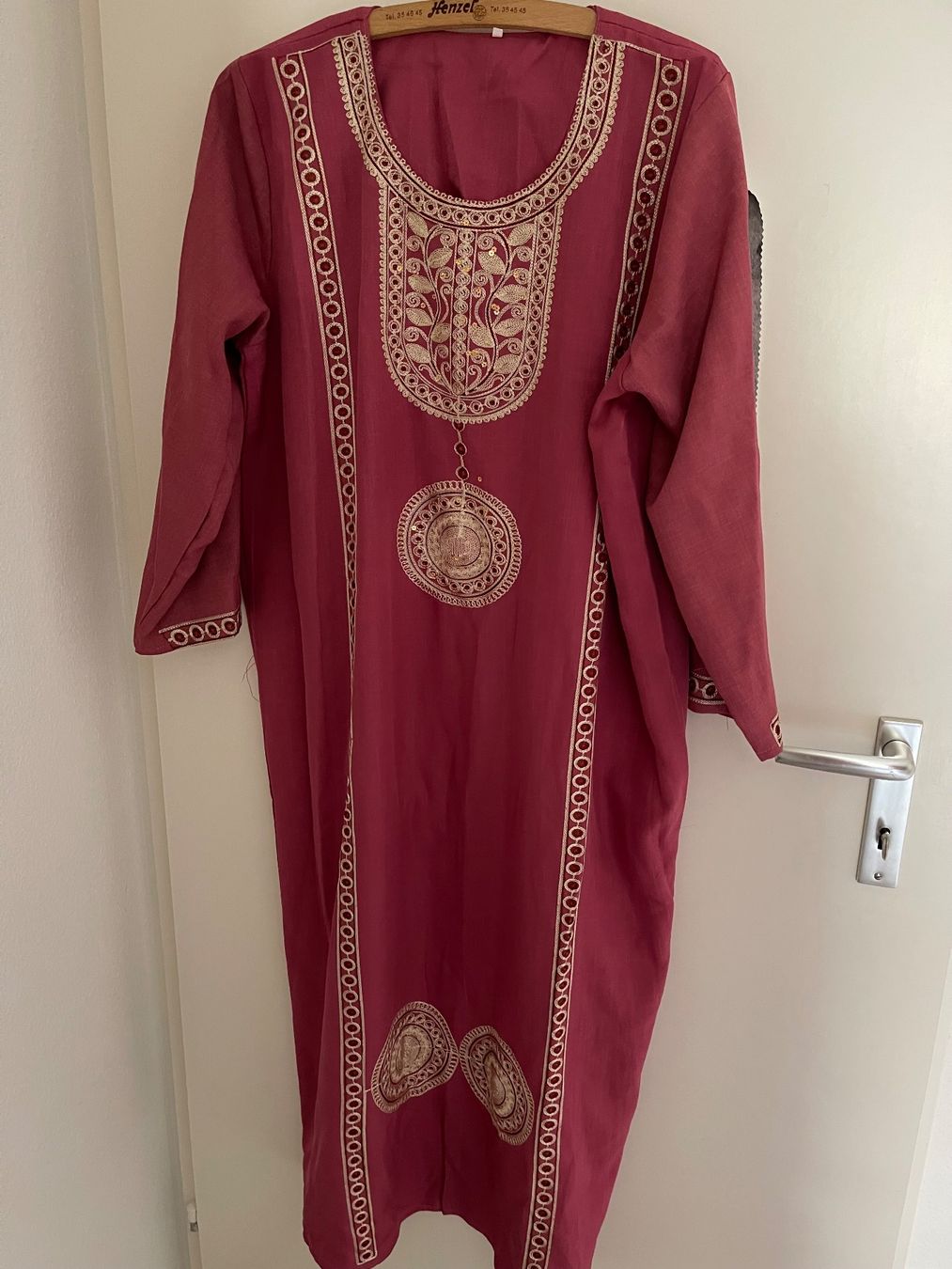 Vestiti: Schönes Kleid 👗 – Usato da Benglen venduto da Shamily 1