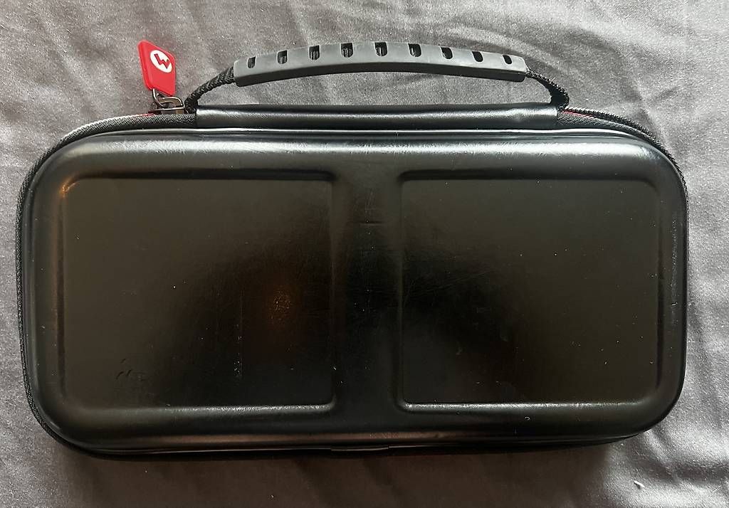 Console: Nintendo Switch Reisetasche Mario Kart – Usato da Kilchberg ZH venduto da SyFo286 2