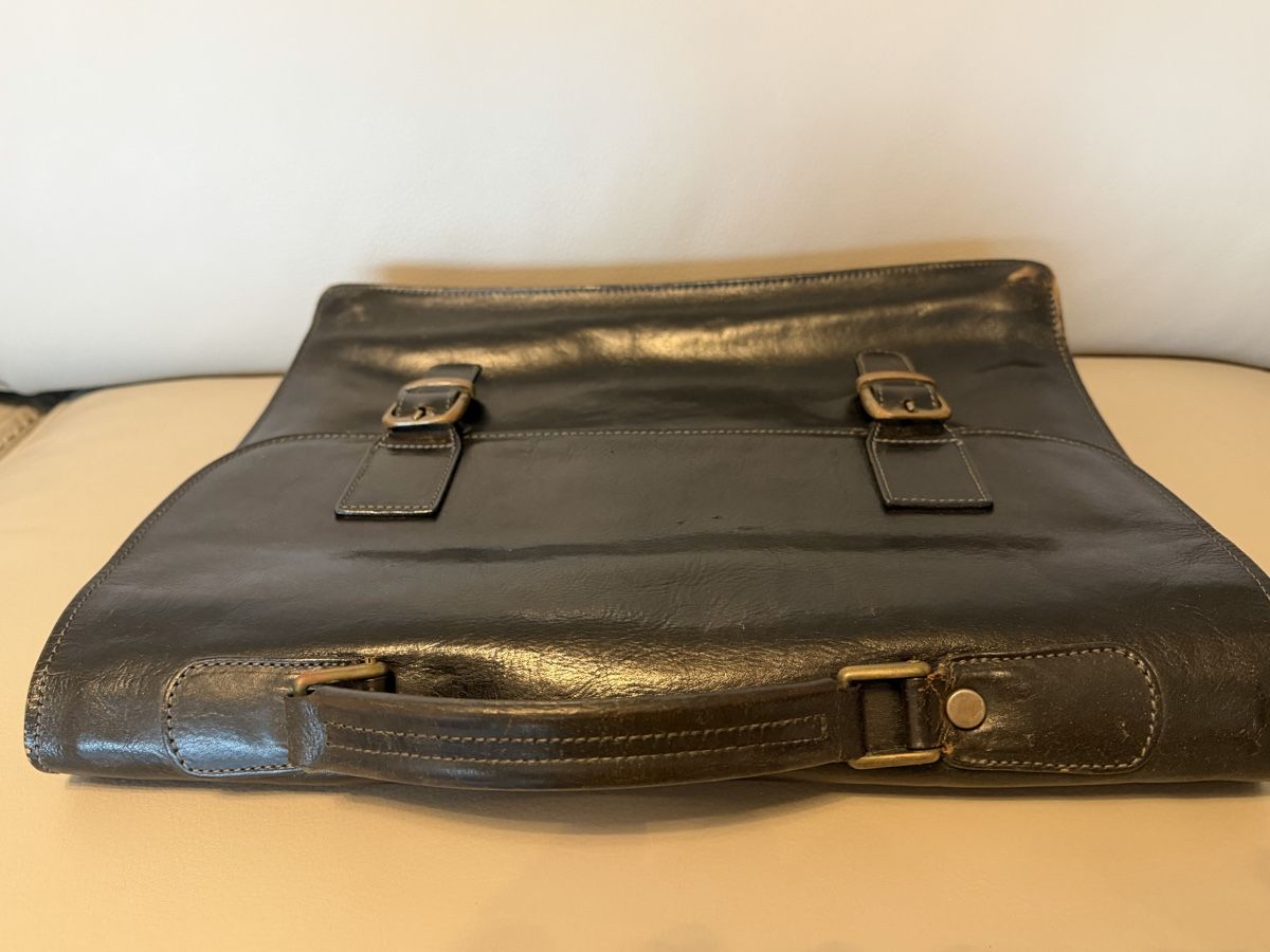 Valigie & Borse: Vintage Aktentasche Leder – Usato da Pfäffikon SZ venduto da Zitrone_100 4