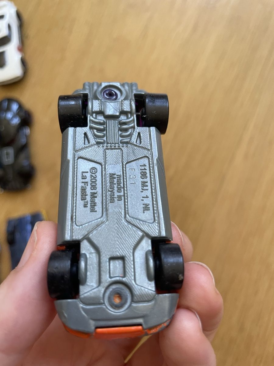 Hot Wheels Modellini d'auto: Collection de 36 voitures Hot Wheels – Usato da Fribourg venduto da Mymikrakra01 9