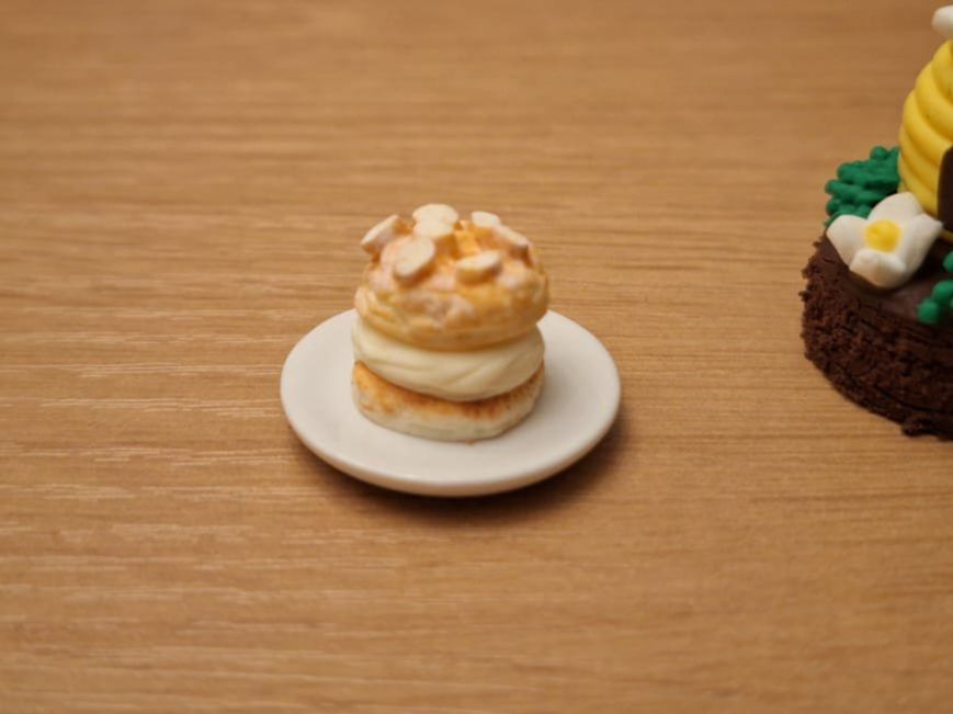 Case e mobili per bambole: Handmade Honig Torte Set, Bienenstich Törtchen – Nuovo (secondo la descrizione) da Zürich venduto da HandmadeTinyFood 6