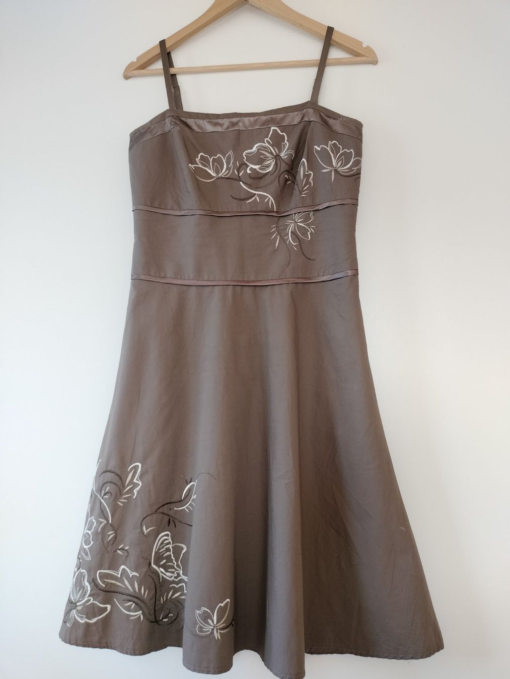 Vestiti: zero Kleid Grösse 38 – Usato da Neftenbach venduto da TheKringel