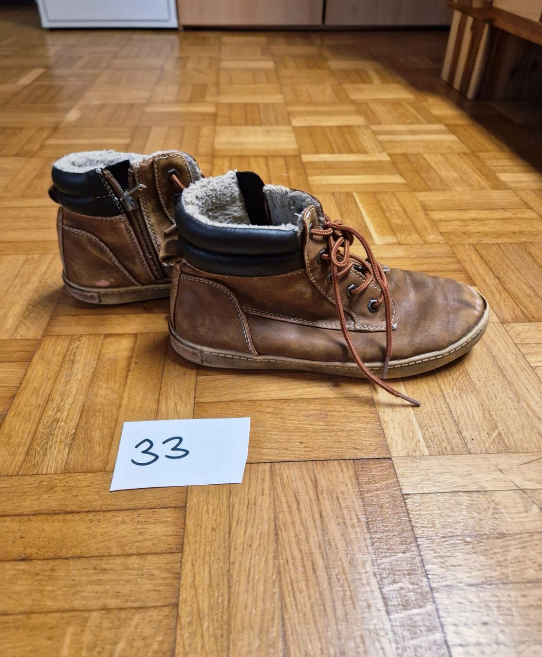 Chaussures garçon: Stiefel Gr.33 – D'occasion à Stüsslingen par white_angel86 1