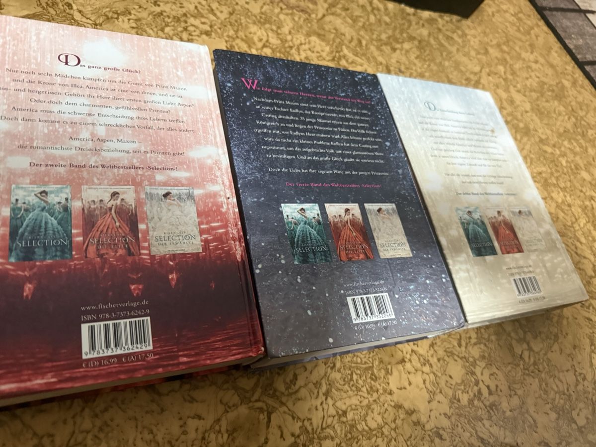 Bücher: Selection-Trilogie von Kiera Cass – Gebraucht aus Zürich von Krikri21 2