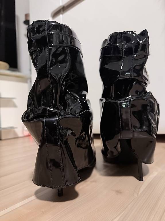 Scarpe da donna: Boots 39 – Usato da Winterthur venduto da Glionel 3