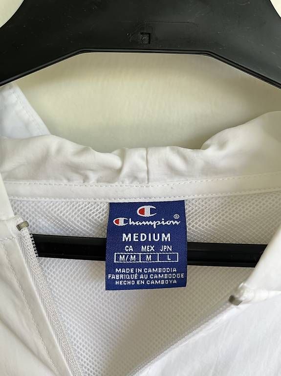 Jacken: Pull/veste Champion – Gebraucht aus Genève von alv_gj95 2
