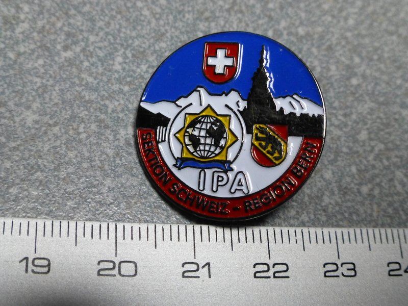 Placchette & Badge: PIN PINS POLIZEI POLICE – Usato da Gränichen venduto da Jumbo77