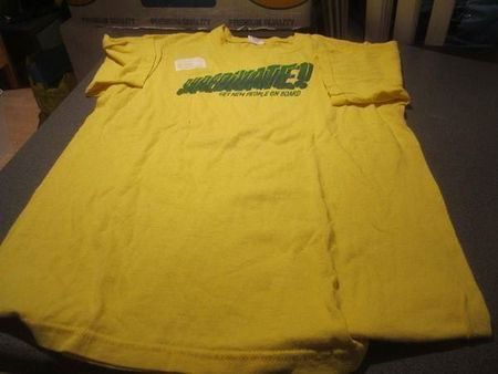 T-Shirt Grösse S, gelb, Aufschrift