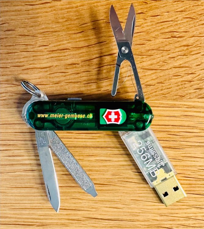 Sackmesser mit USB-Stick Victorinox (Neu und originalverpackt) in ...