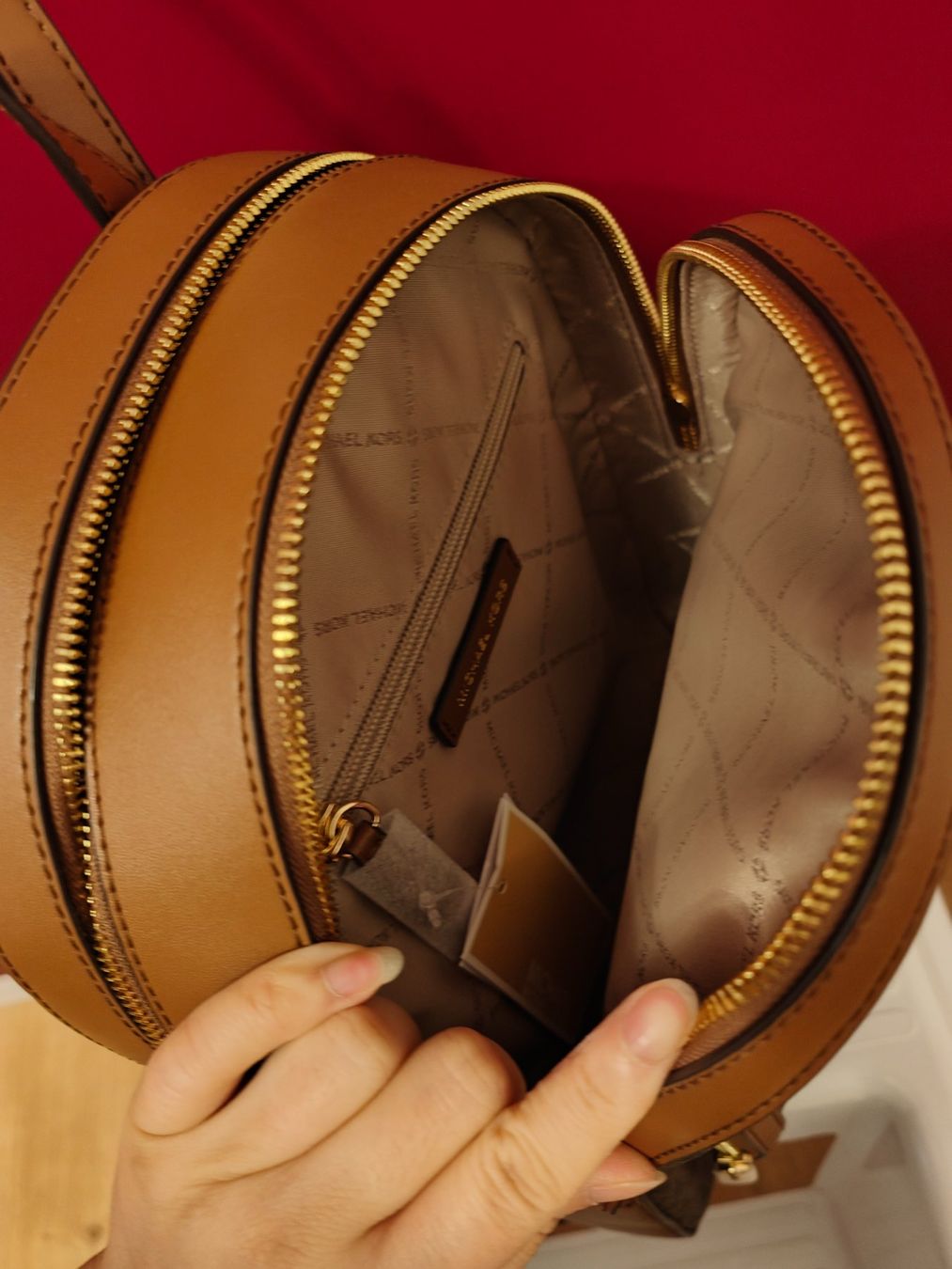 Michael Kors Zaini: Michael Kors Rucksack neu – Nuovo e nell'imballaggio originale da Buchs AG venduto da Tracy.diep88 3