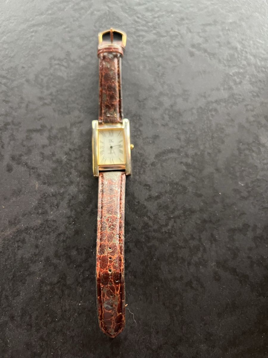 Orologi: IK Uhr  (Fr.10.- Uhr) – Usato da Laufen venduto da groove60