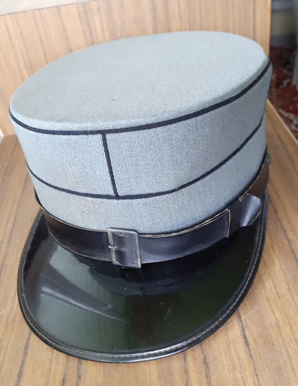 Uniformi: Hut Schweizer Militär antik – Usato da Mörschwil venduto da wunderkiste44 2