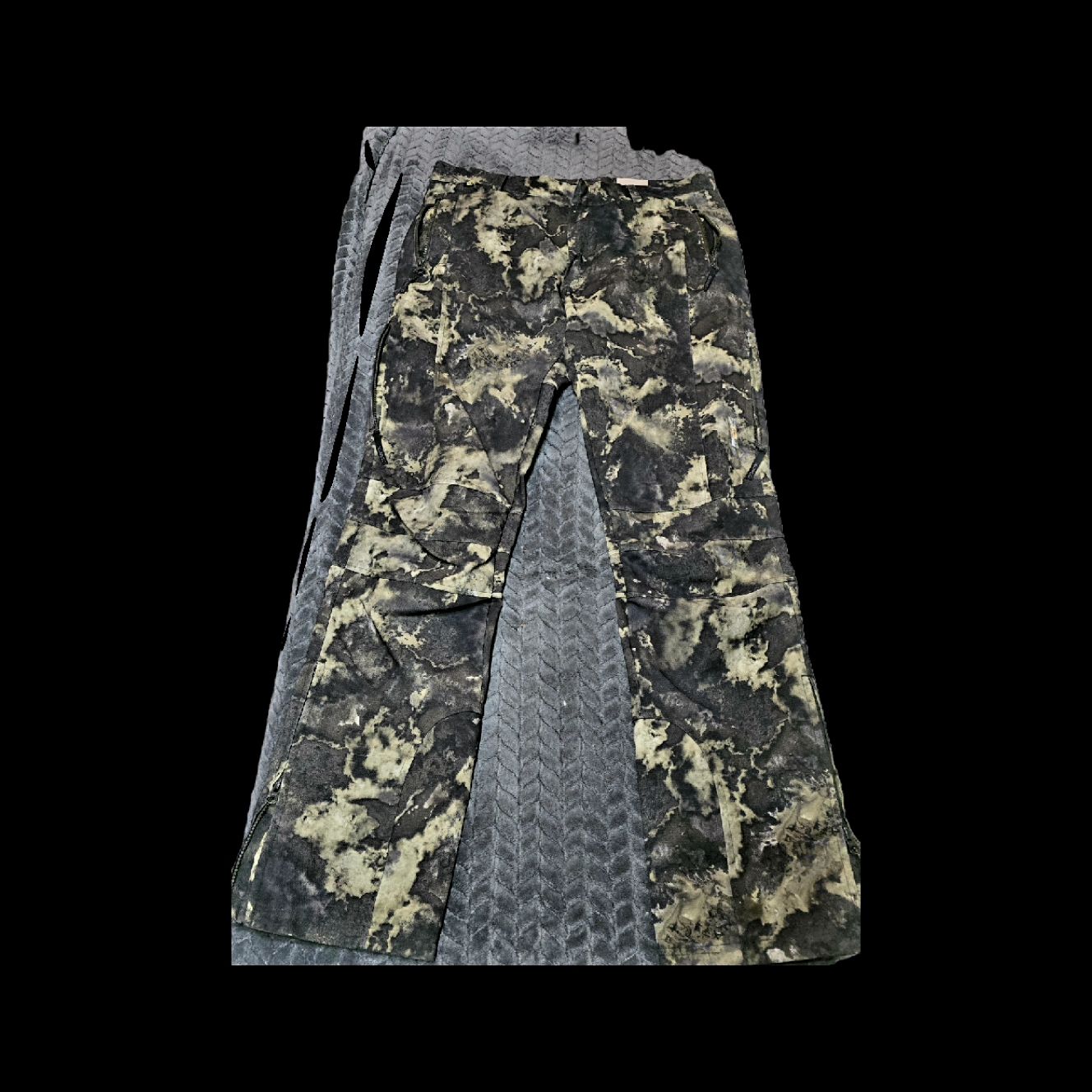 Hosen: Camouflage Cargo Jagd-Hose – Gebraucht aus Ferden von Wunderfitz