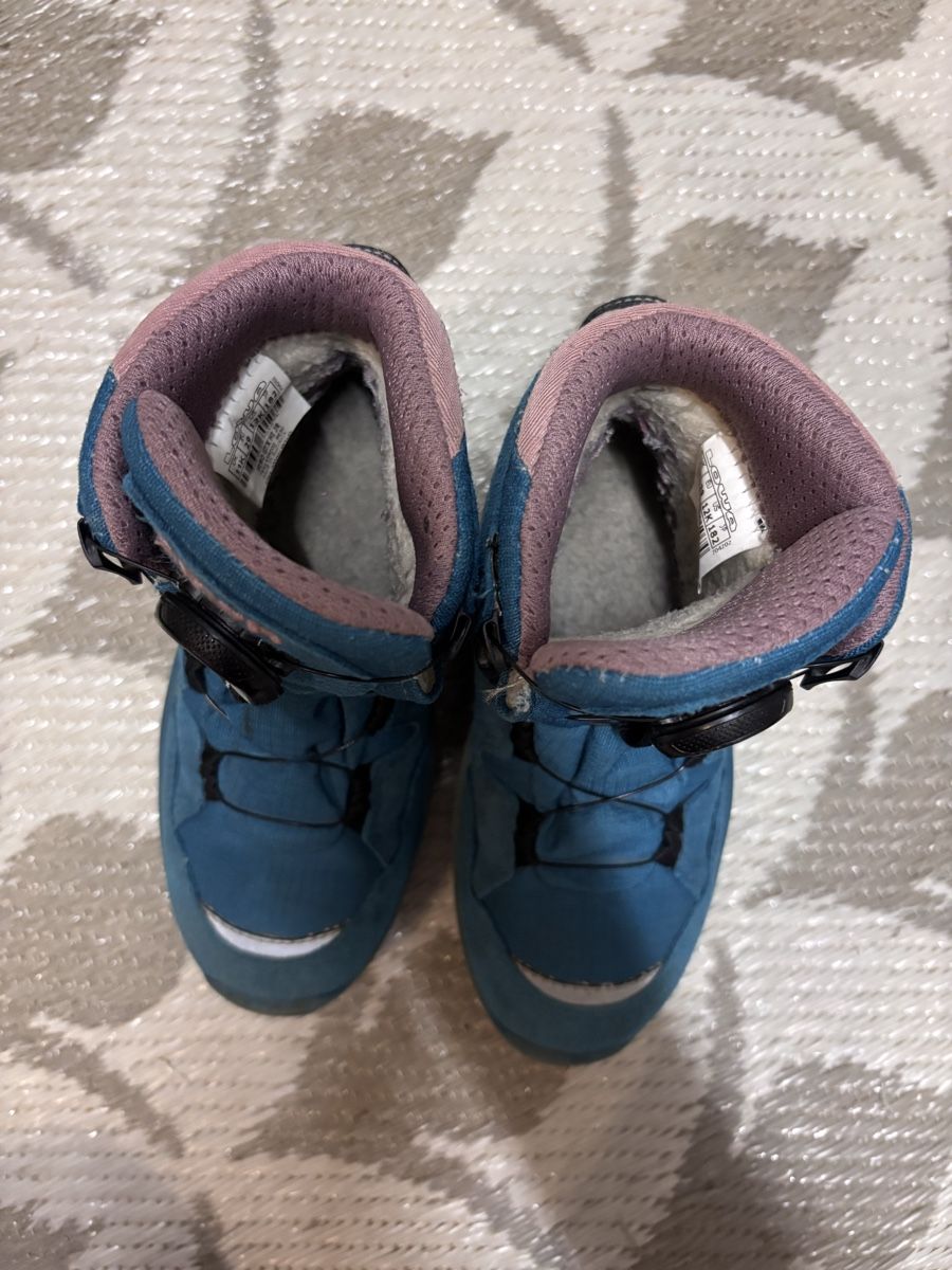 Lowa Scarpe per ragazze: Lowa Winter – Usato da Untersiggenthal venduto da Safra03 2