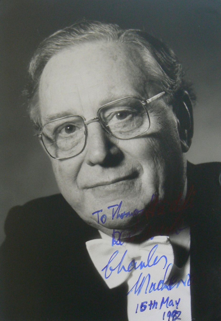 Autographes: Charles Mackerras (1925-2010) Dirigent - Autogramm – D'occasion à Dietikon par cyranos.ch