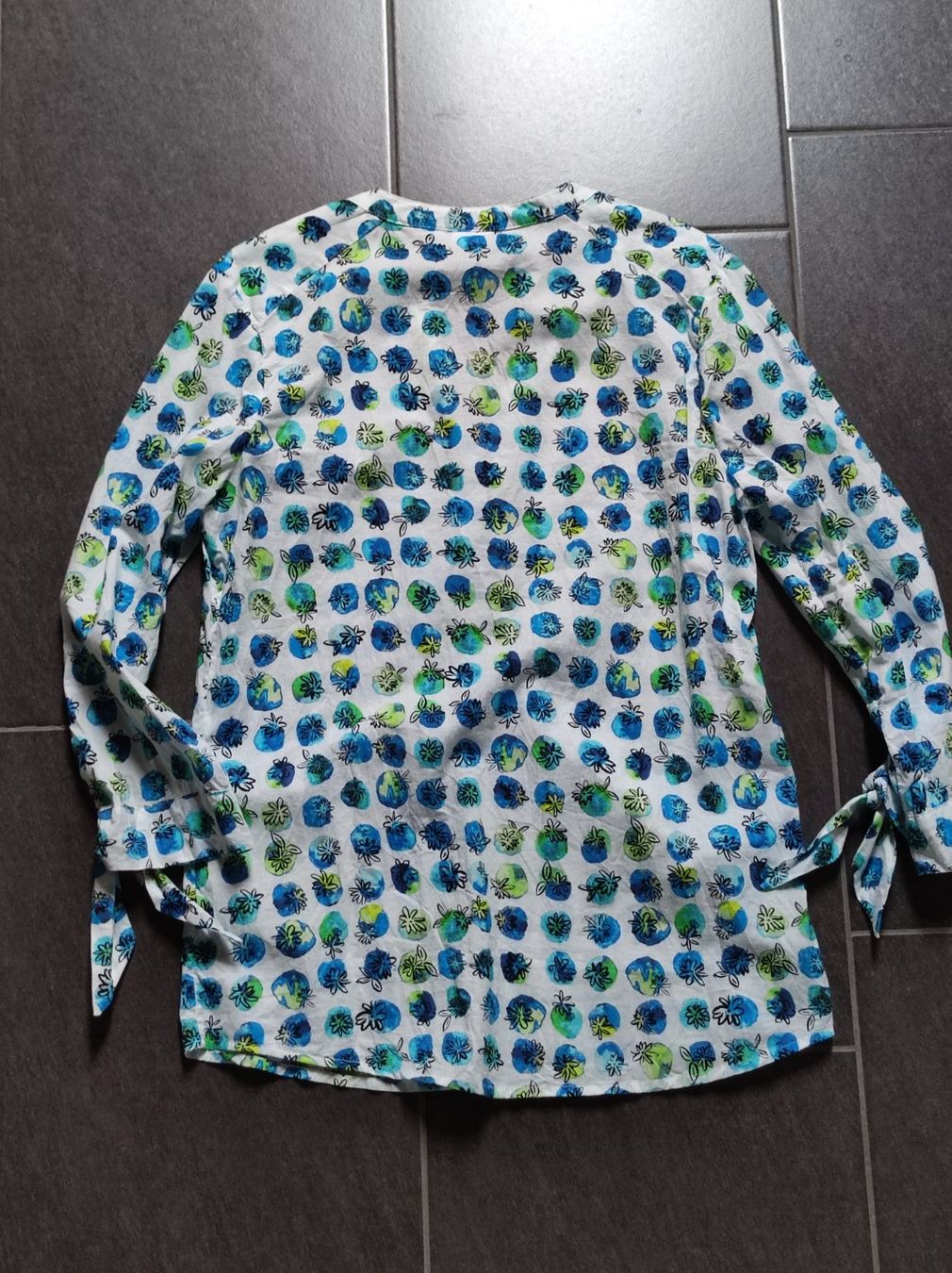 Camicette: Bluse von Emily Van Den Bergh, Gr. 36, neu – Usato da Wohlen AG venduto da Tikale 9