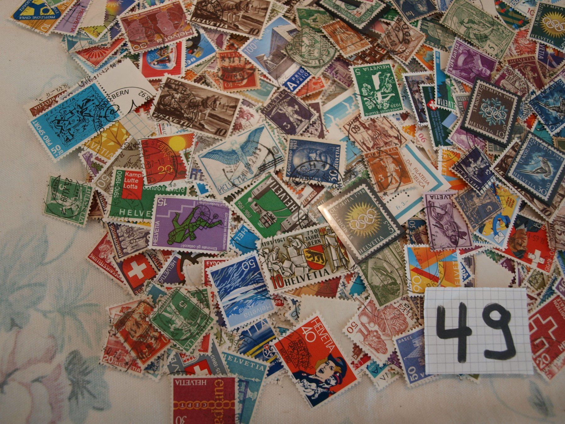 Alle Briefmarken: 1000 Schweizer Briefmarken über 70g Gebraucht siehe Bilder – Gebraucht aus Aarau von Marcele0 4