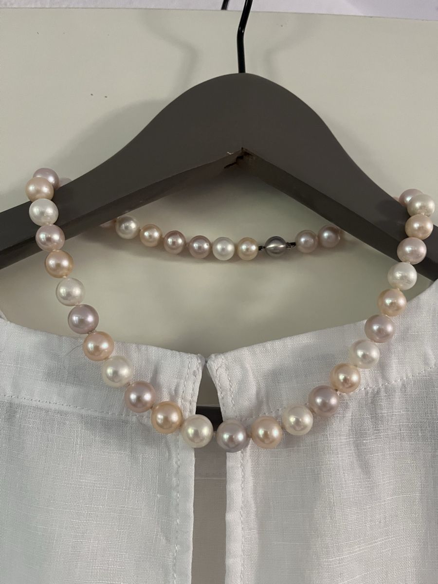 Perle (finte): Perlenkette farbig, Glanz,  46cm – Usato da Schaffhausen venduto da almaro2010
