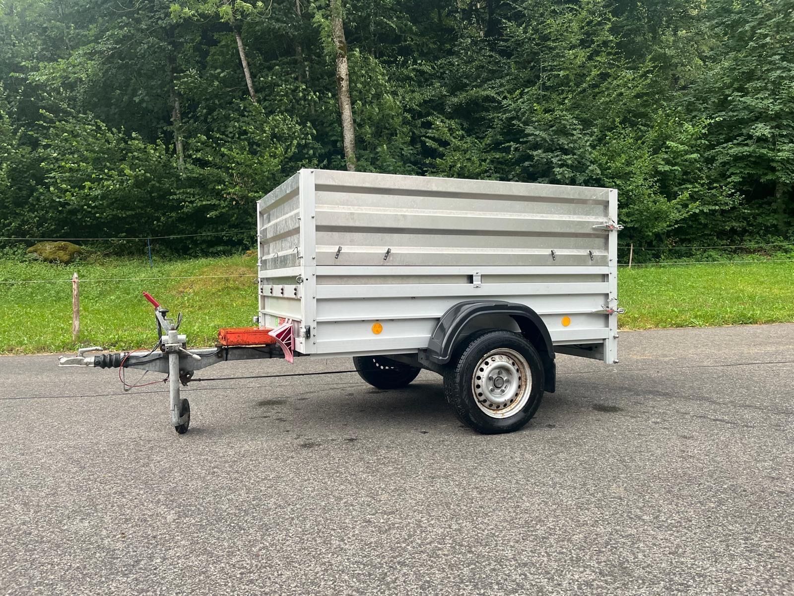 Hrb Anhänger: Anhänger HRB 1300kg mit Plane – Gebraucht aus Meiringen von Sgl 1