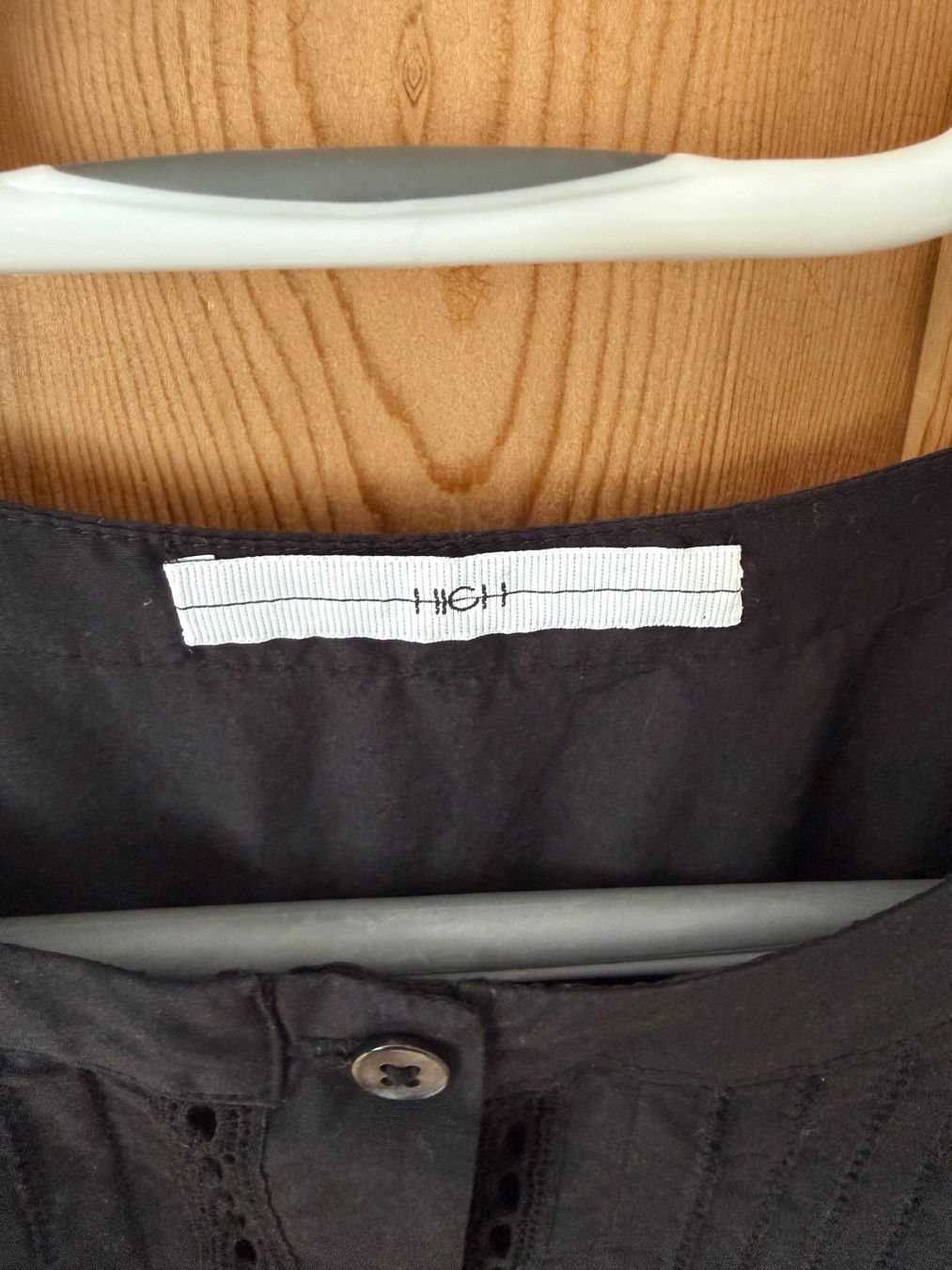 High Blusen: HIGH ärmellose Bluse Gr. 38 – Neu (gemäss Beschreibung) aus St. Gallen von Hubita 2