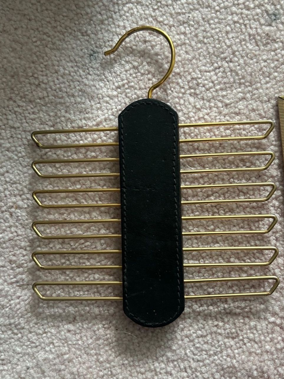 Appendiabiti: Krawattenbügel – Usato da Zumikon venduto da Uranus88 1