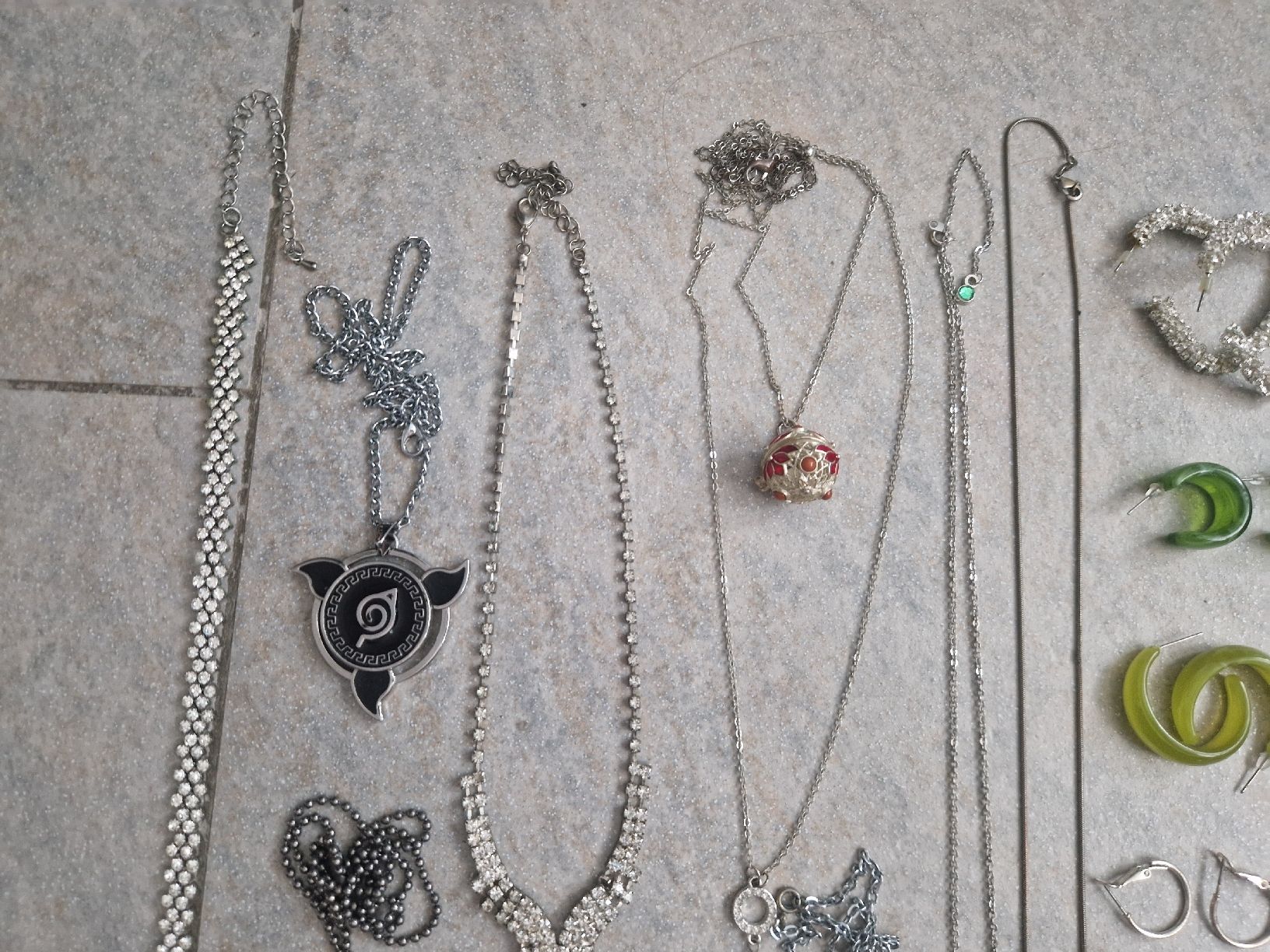 Altri gioielli: Grosses Konvolut Modeschmuck 2 – Usato da Zofingen venduto da TR1981 3