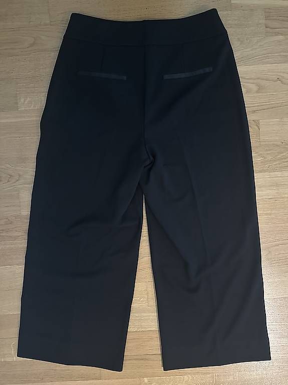Opus Pantaloni: Opus Culotte Gr. 40 Misha Satin Neu – Nuovo (secondo la descrizione) da Beinwil am See venduto da joy_24 1