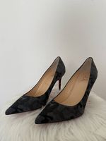 CHRISTIAN LOUBOUTIN DECOLLETE 554