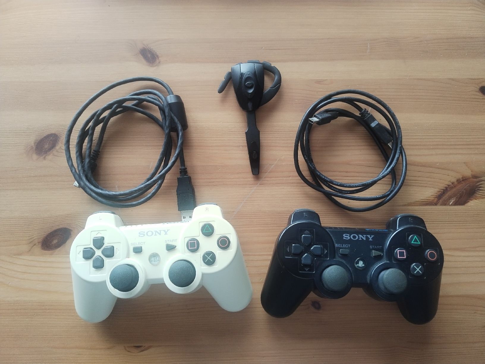 Sony Console: PS3 Play Station 3 + 7 games + 2 dualshock controllers – Usato da Fribourg venduto da Antonio_Ramos 4