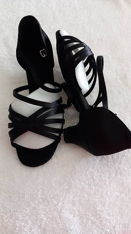 Scarpe da donna: Tanzschuhe – Nuovo e nell'imballaggio originale da Brugg AG venduto da compeerl 1