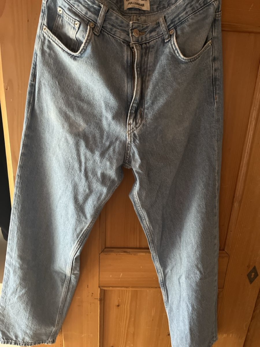 Pull&Bear Jeans: Pull&Bear Jeans – D'occasion à Arlesheim par lib_9plq