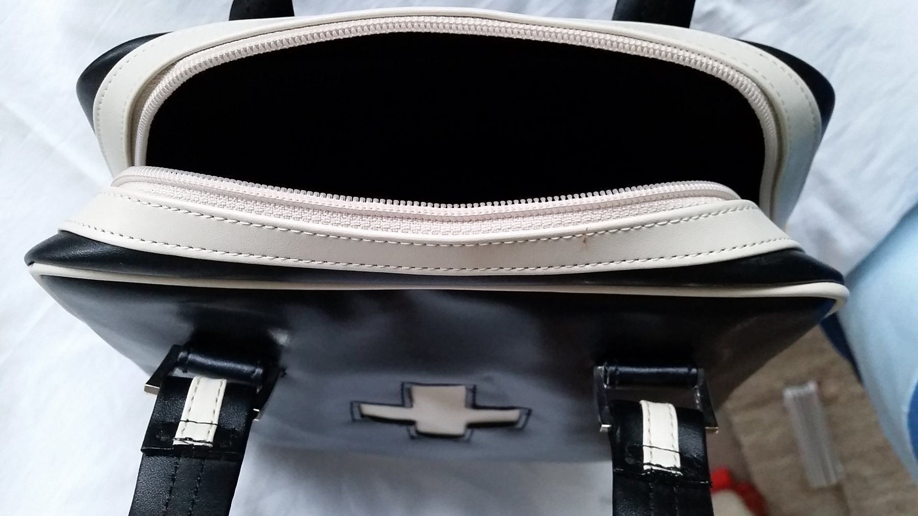 Borse da donna: Handtasche Damen & Schweizerkreuz, neu – Nuovo (secondo la descrizione) da Herrliberg venduto da AlexandraBopp 3