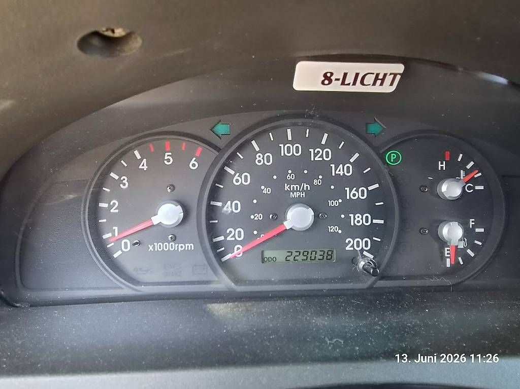 Kia Automobili: sorento 2.8 t anhängelast – Usato da Schöftland venduto da tattoo69 2